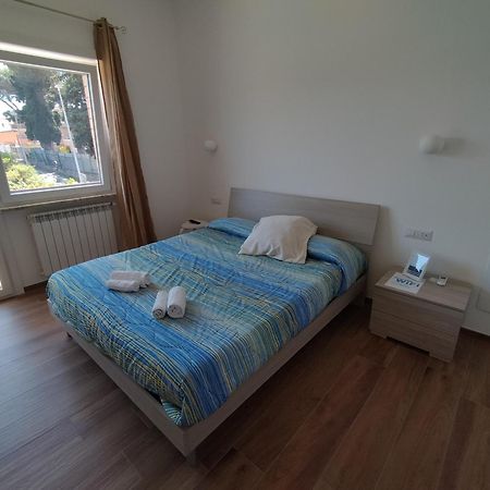 阿其利亚Viriamo House Roma公寓 客房 照片