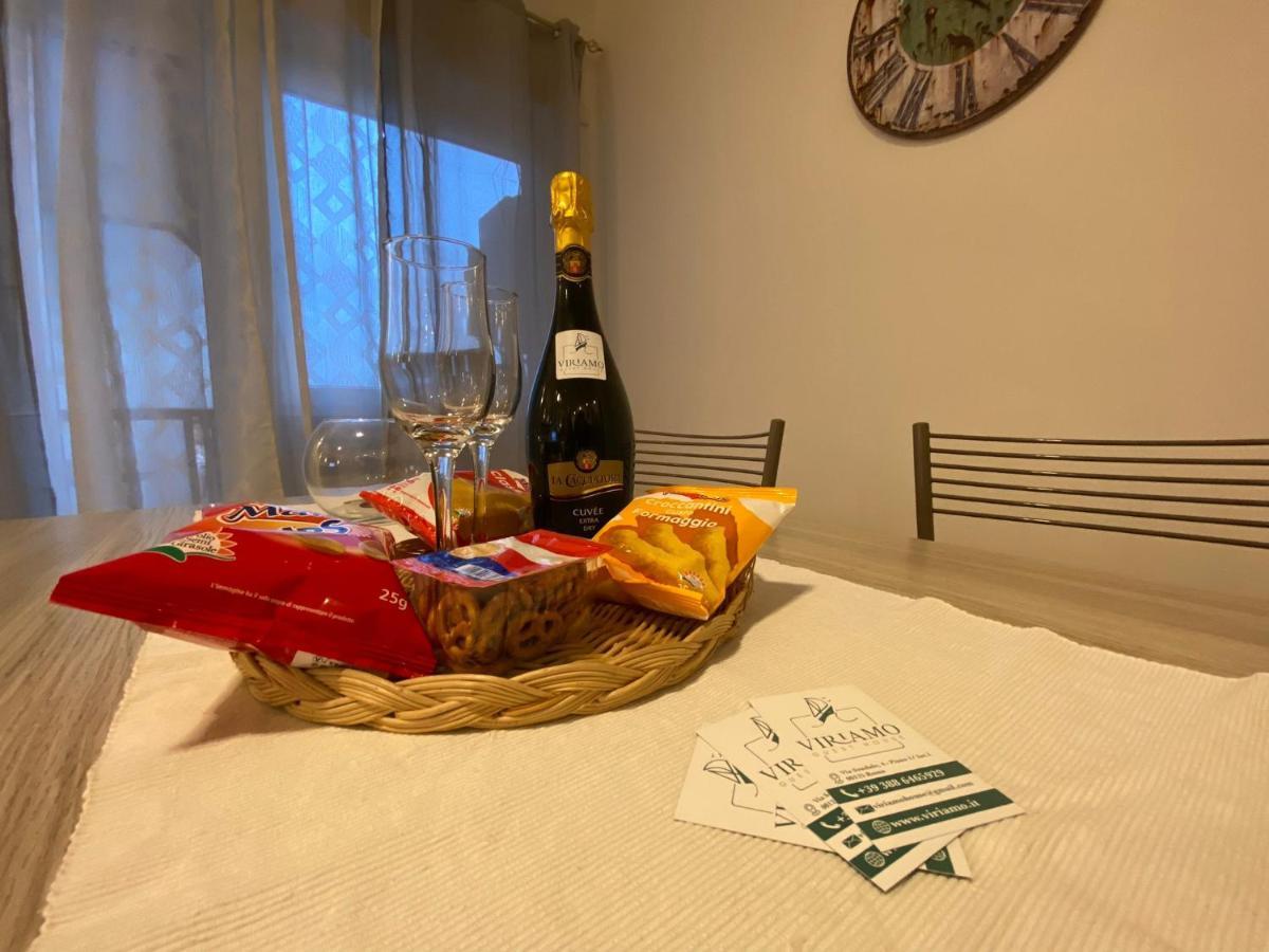 阿其利亚Viriamo House Roma公寓 外观 照片